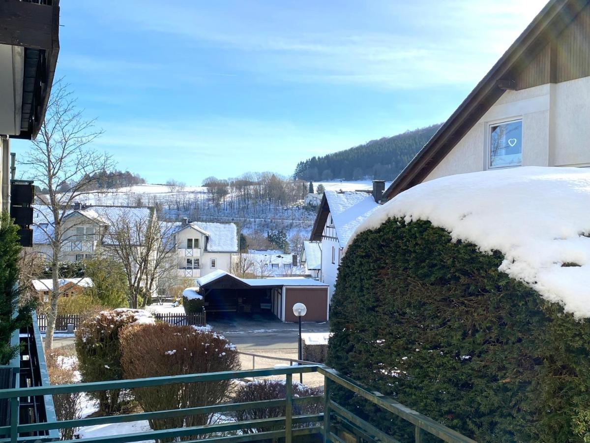 Stylisches Apartment ✰ Skywalk ✰ Mit Parkplatz Willingen  Exteriör bild